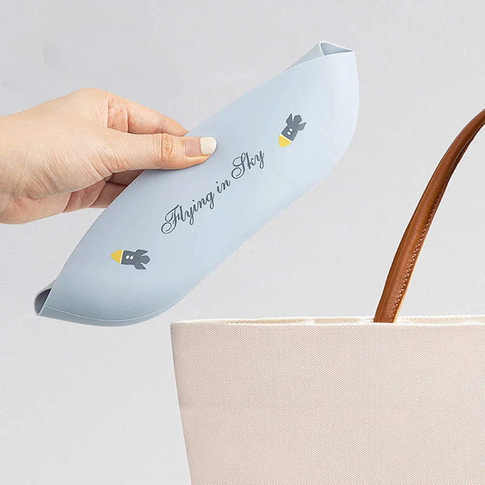 Babador Ajustável de Silicone para Alimentação de Bebés