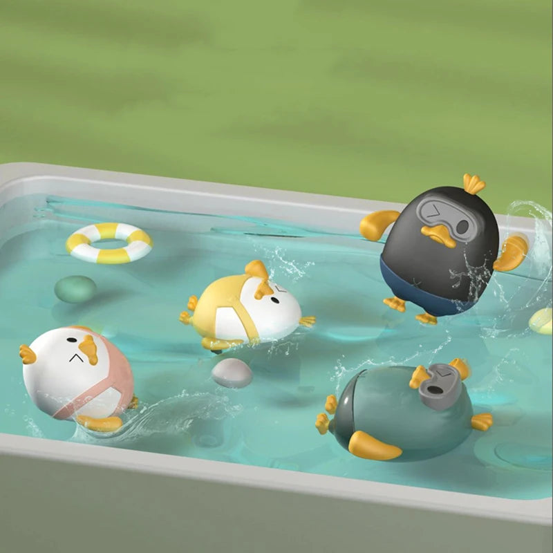 Brinquedos de Banho: Pato e Caranguejo Puxa-Corda